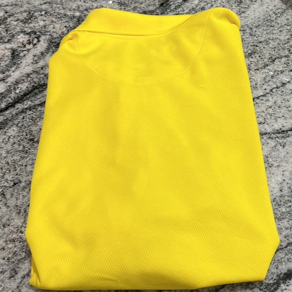 Mens PGA Tour bright yellow golf shirt new no tags Sz L - Picture 4 of 4